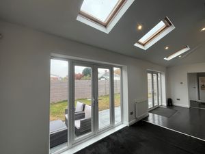 Photo 16- click for photo gallery